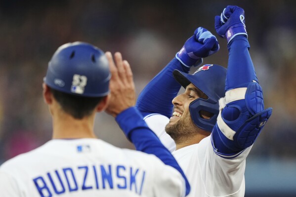 Listen to blue jays game online free outlet